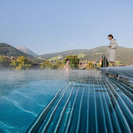 Hotel Fameli Olang Εξωτερικό φωτογραφία