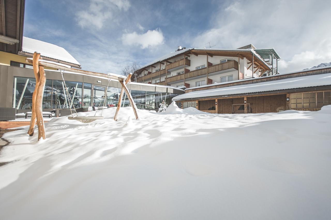 Hotel Fameli Olang Εξωτερικό φωτογραφία